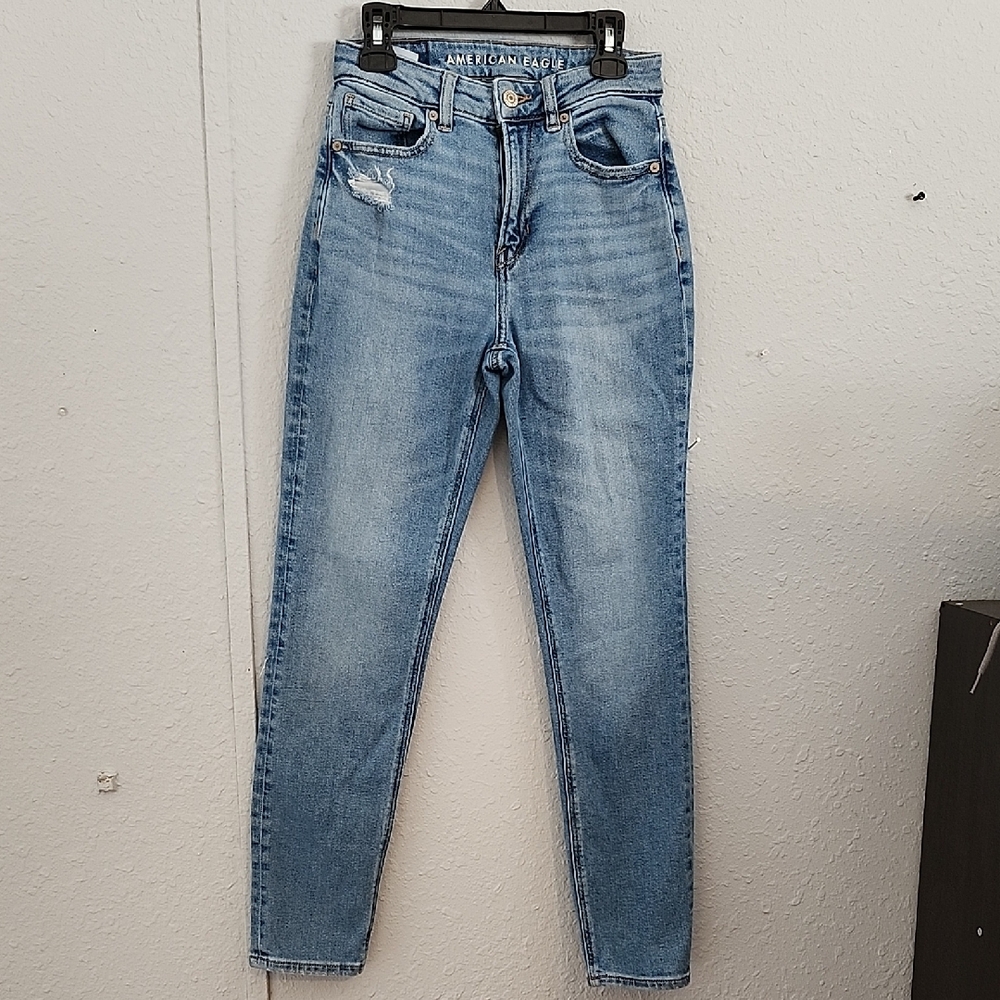 American Eagle Mom Jean